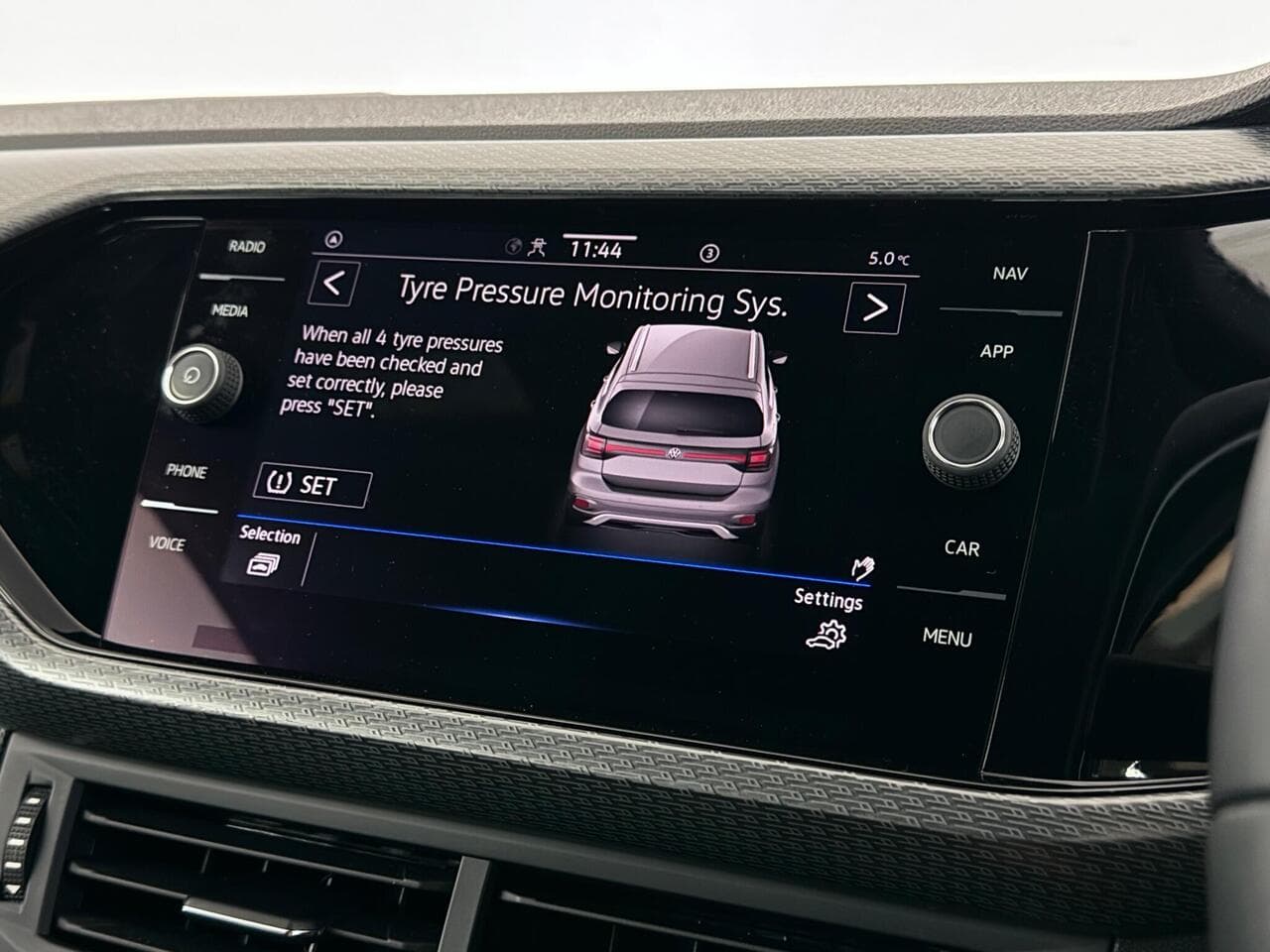 Volkswagen T-Cross thumbnail Infotainment System