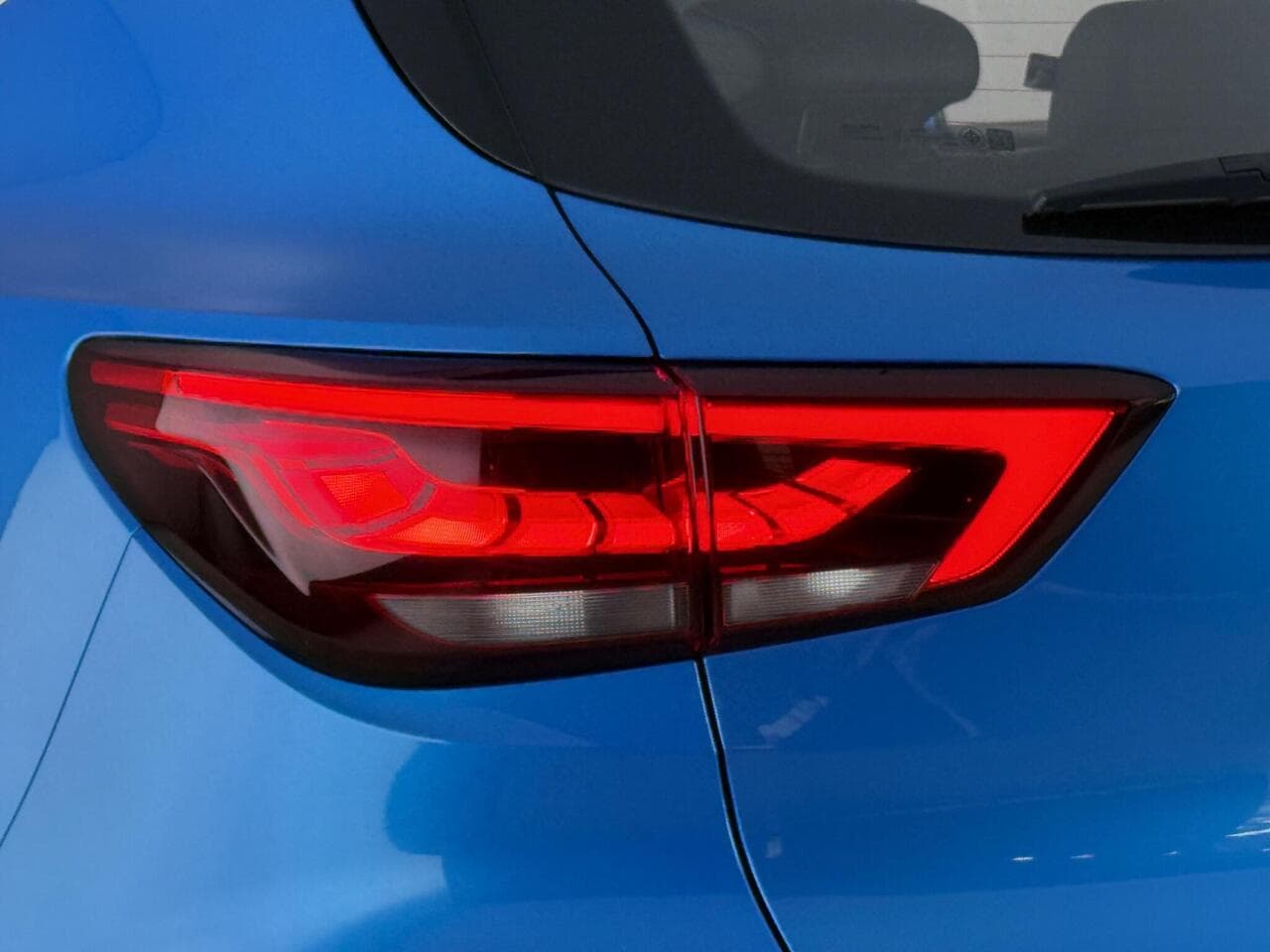 MG MG ZS thumbnail Lights Rear
