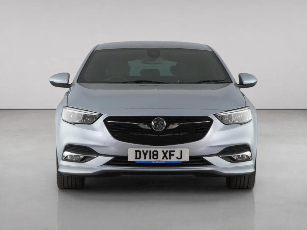 Vauxhall Insignia thumbnail Front