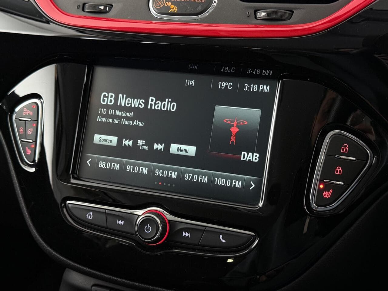 Vauxhall Corsa thumbnail Infotainment System