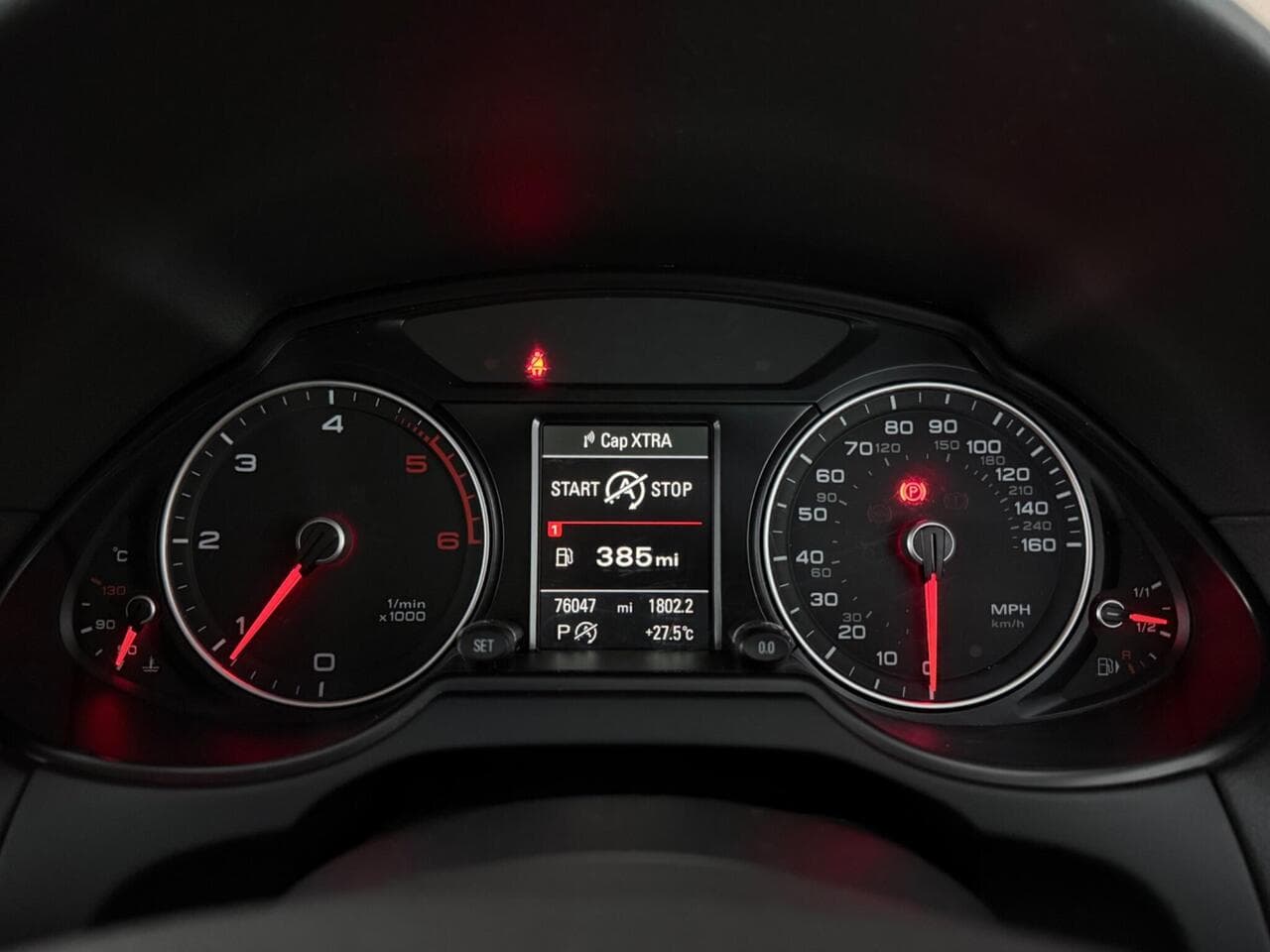 Audi Q5 thumbnail Driver Instruments