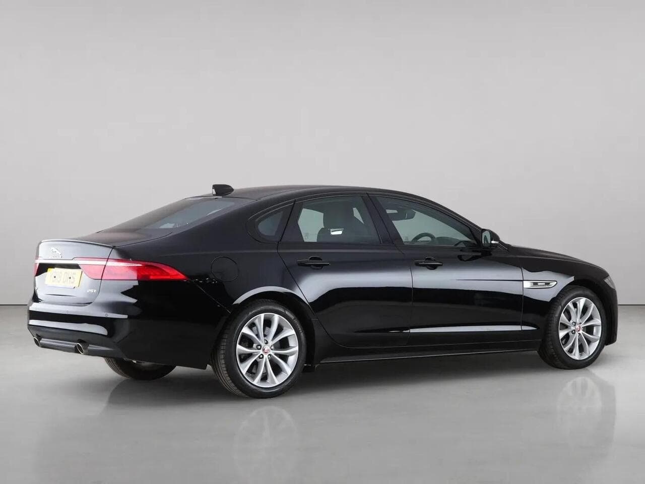 Jaguar XF thumbnail Inconclusive