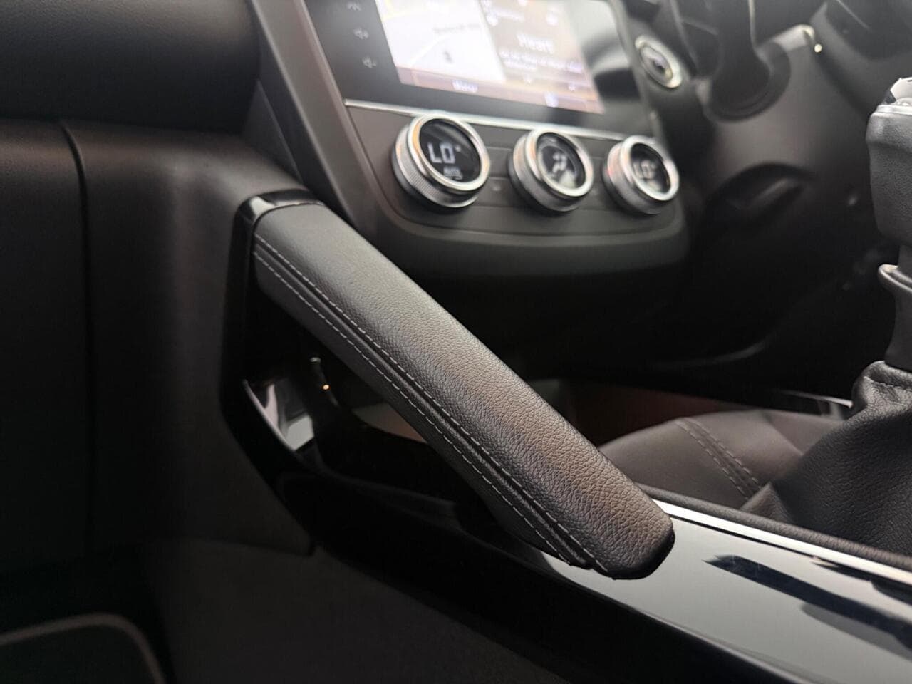 Renault Kadjar thumbnail Misc Controls