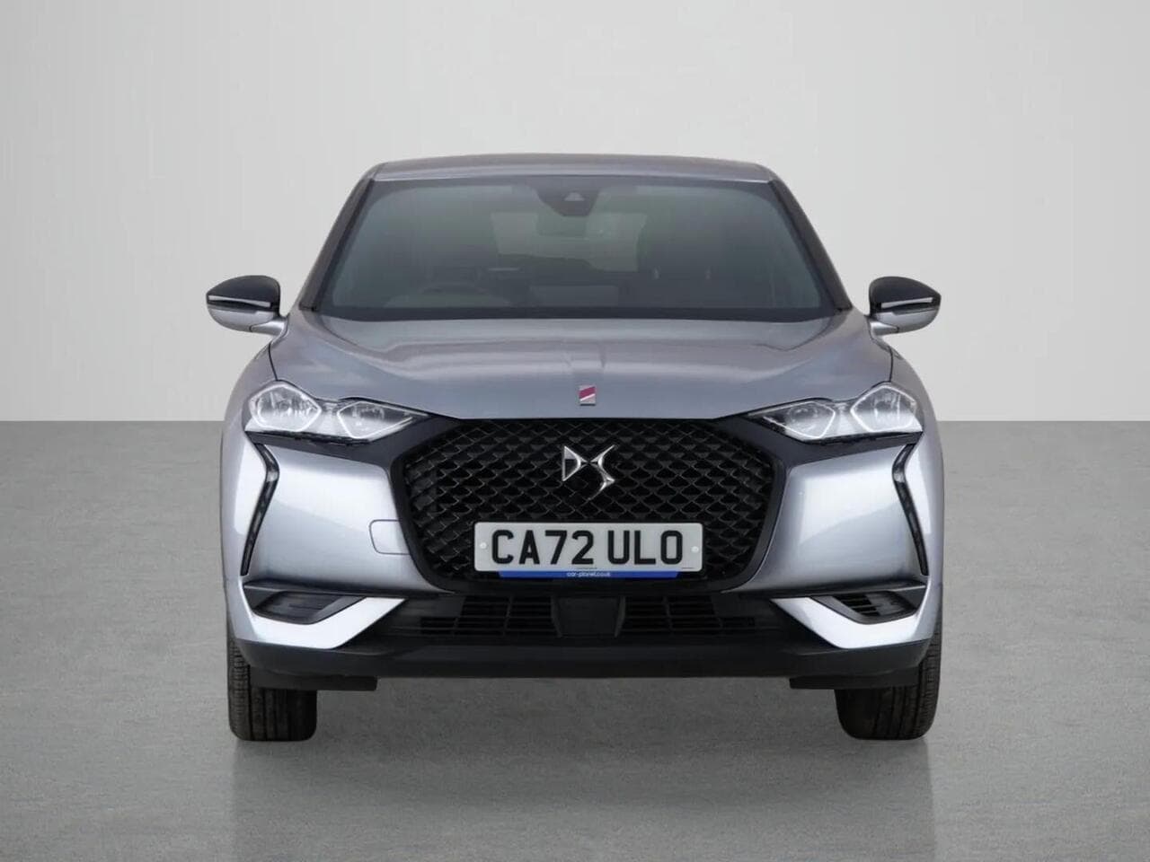 DS AUTOMOBILES DS 3 CROSSBACK thumbnail Front