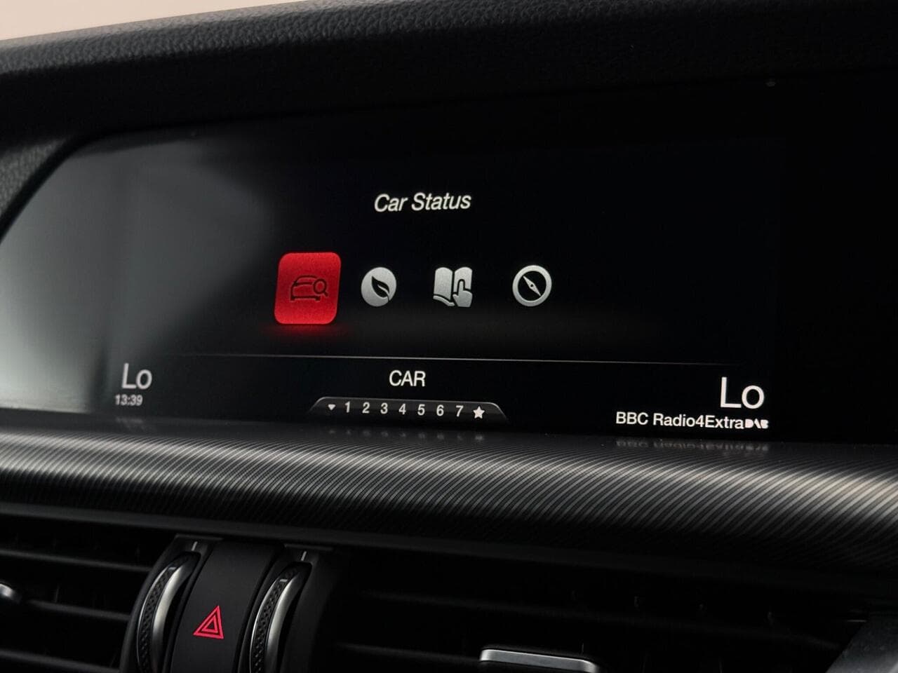 Alfa Romeo Stelvio thumbnail Infotainment System
