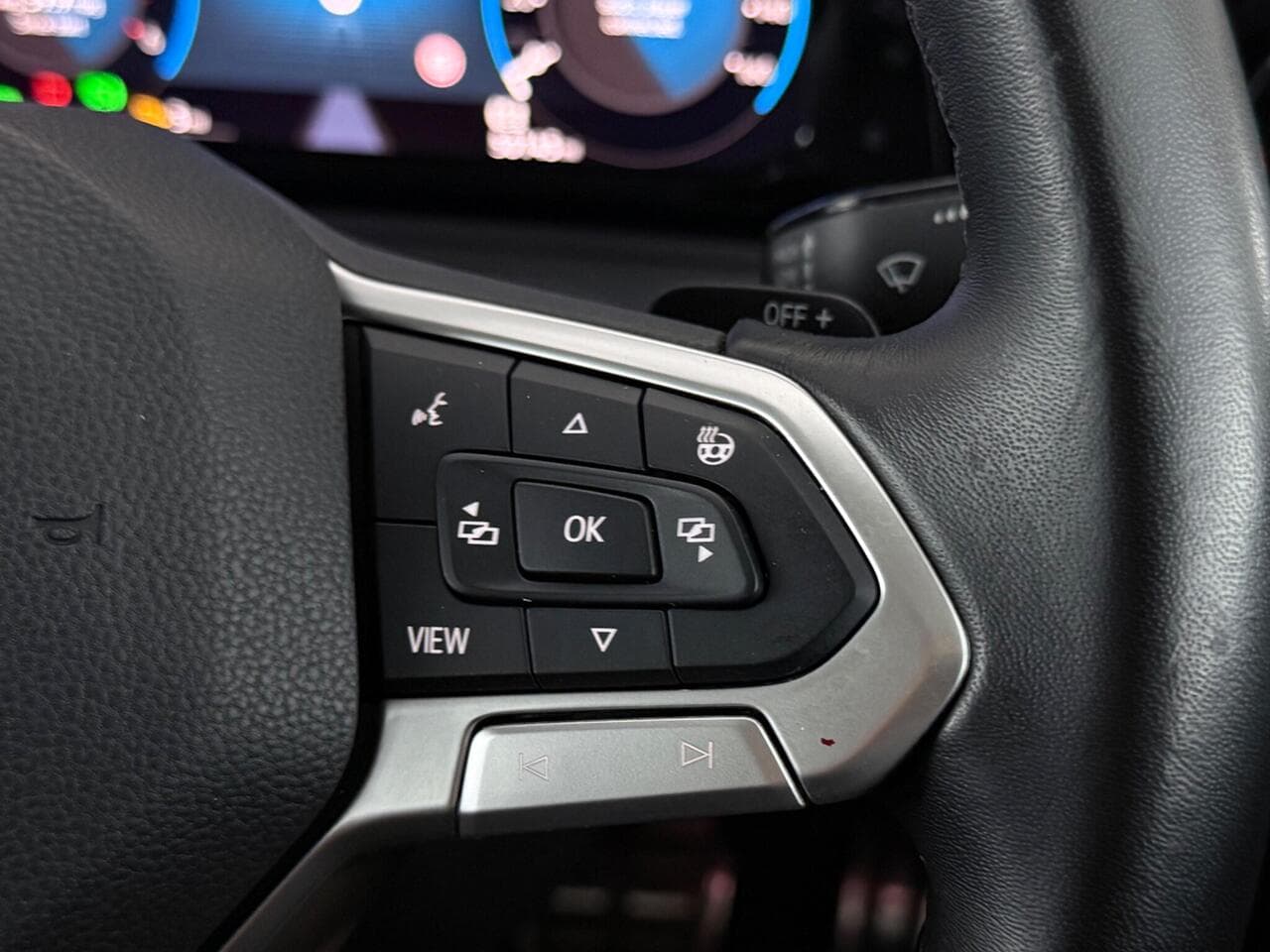 Volkswagen Golf thumbnail Misc Controls