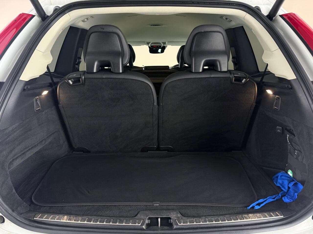 Volvo XC90 thumbnail Boot