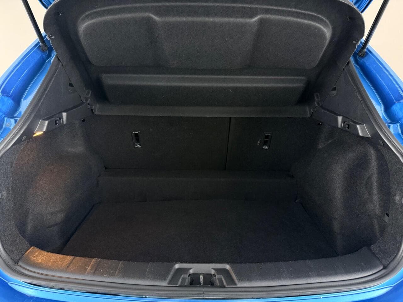 Nissan Qashqai thumbnail Boot