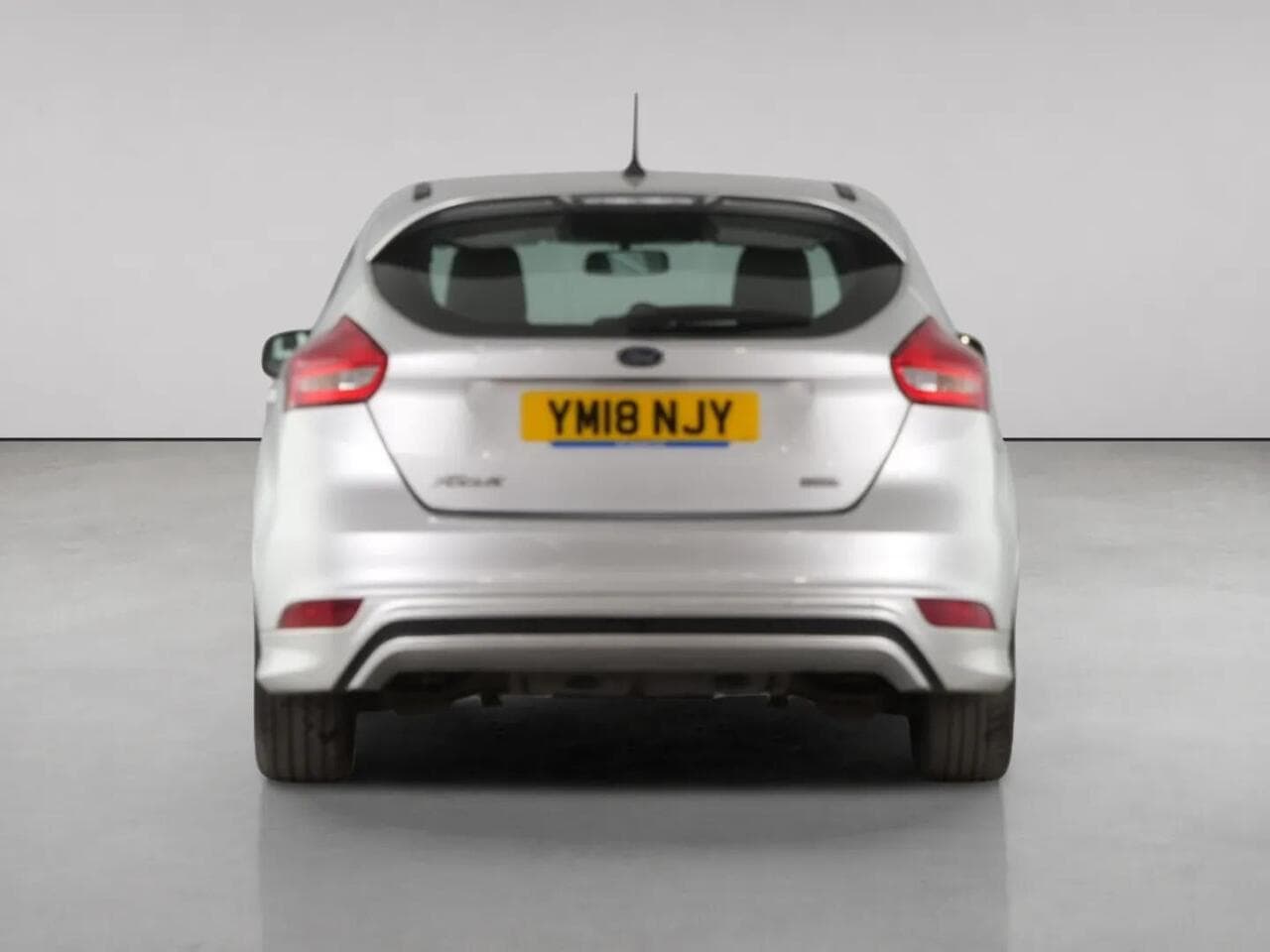 Ford Focus thumbnail Rear
