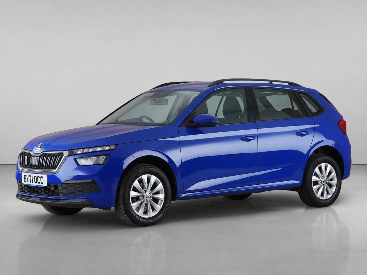 Skoda Kamiq thumbnail Front Left