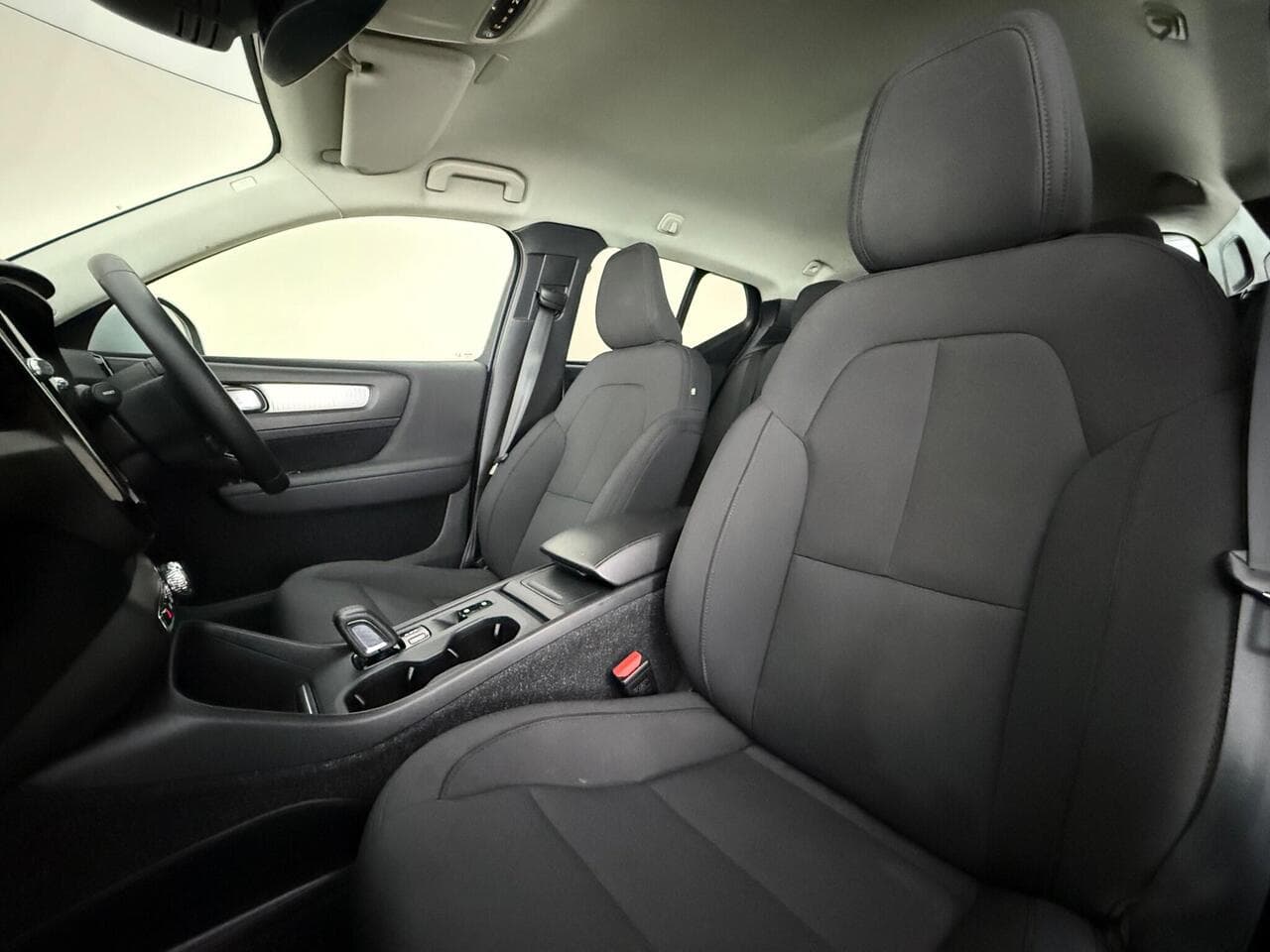Volvo XC40 thumbnail Seat Front Passenger