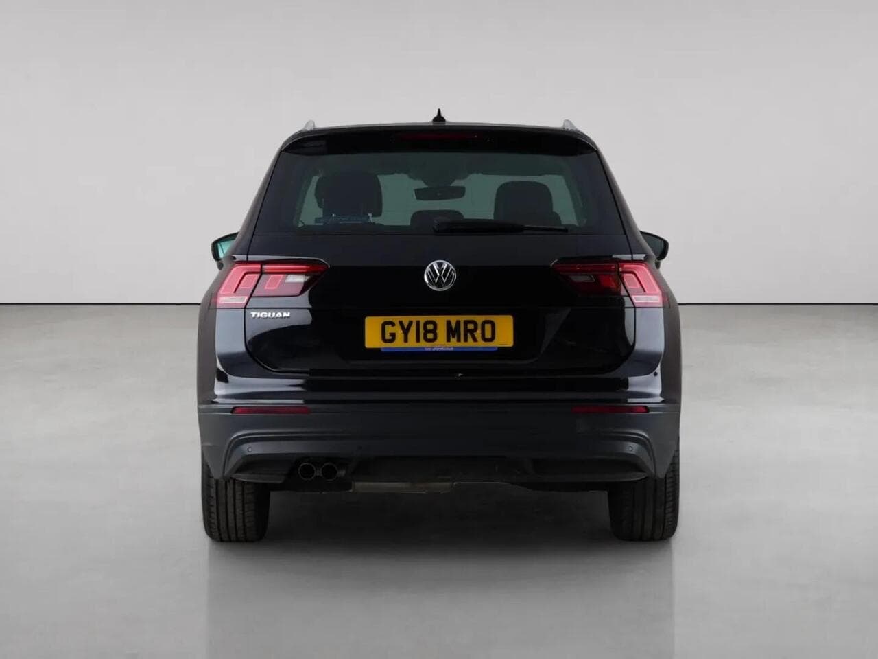 Volkswagen Tiguan thumbnail Rear
