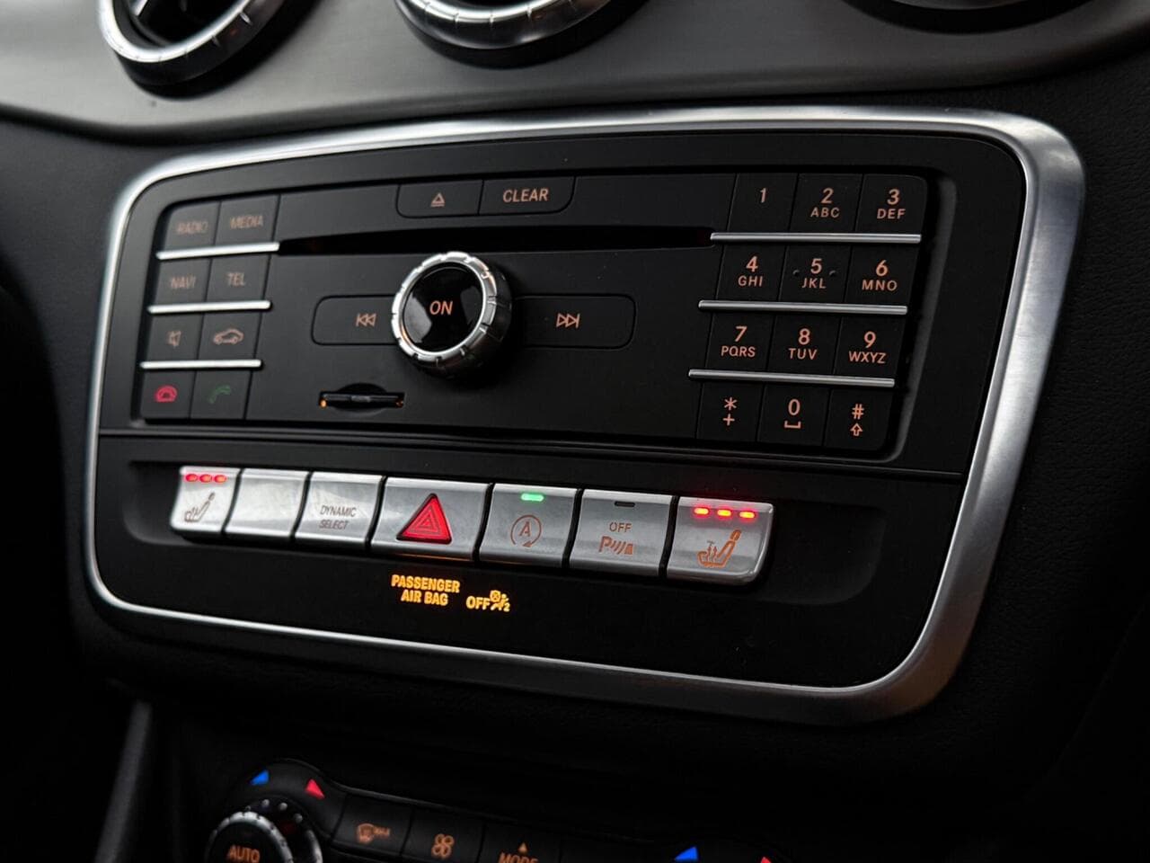 Mercedes-Benz CLA thumbnail Infotainment System