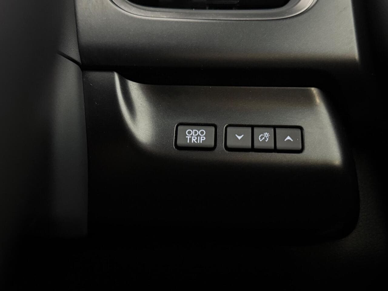 Lexus UX thumbnail Misc Controls