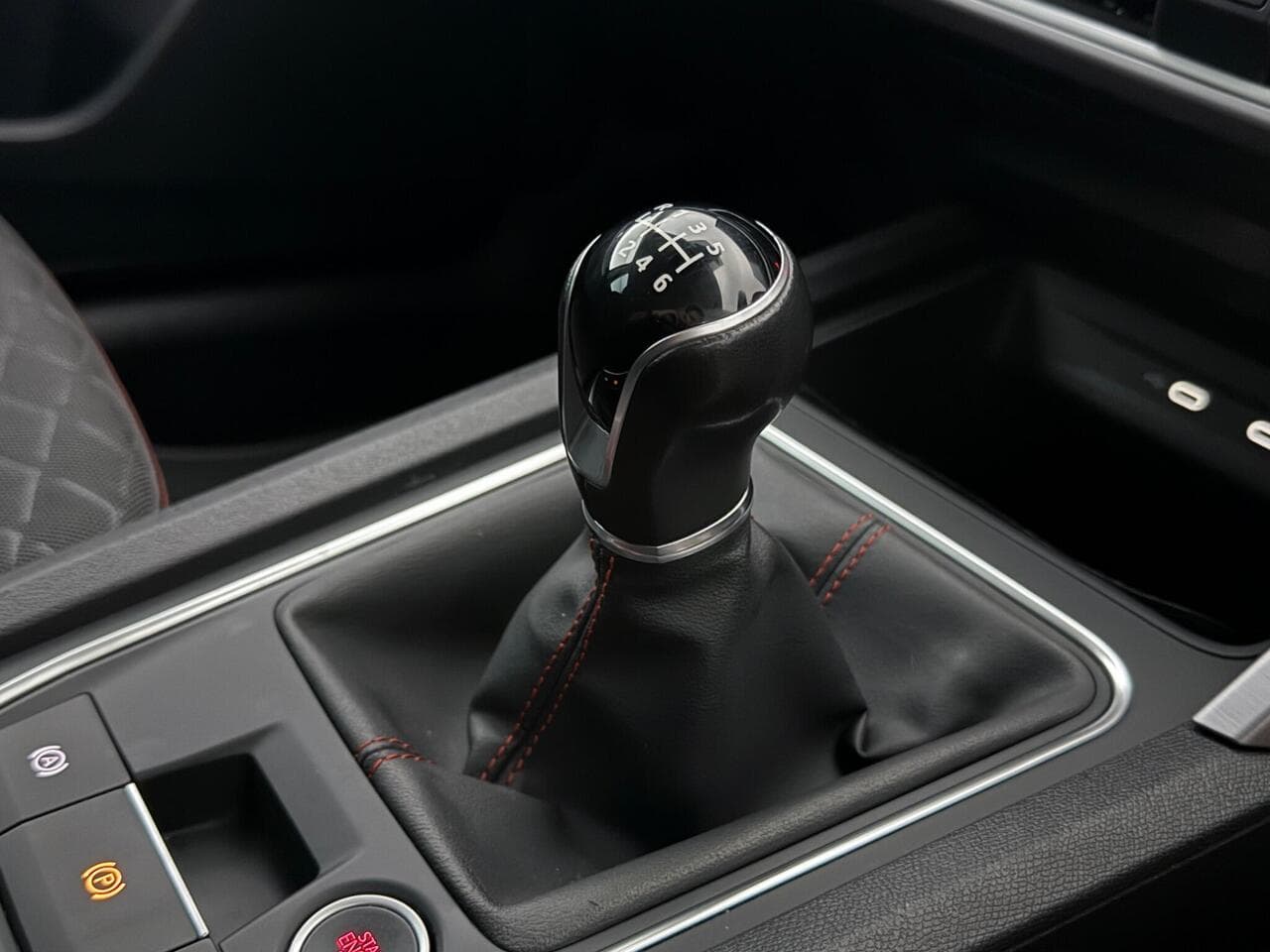 SEAT Leon thumbnail Interior Front