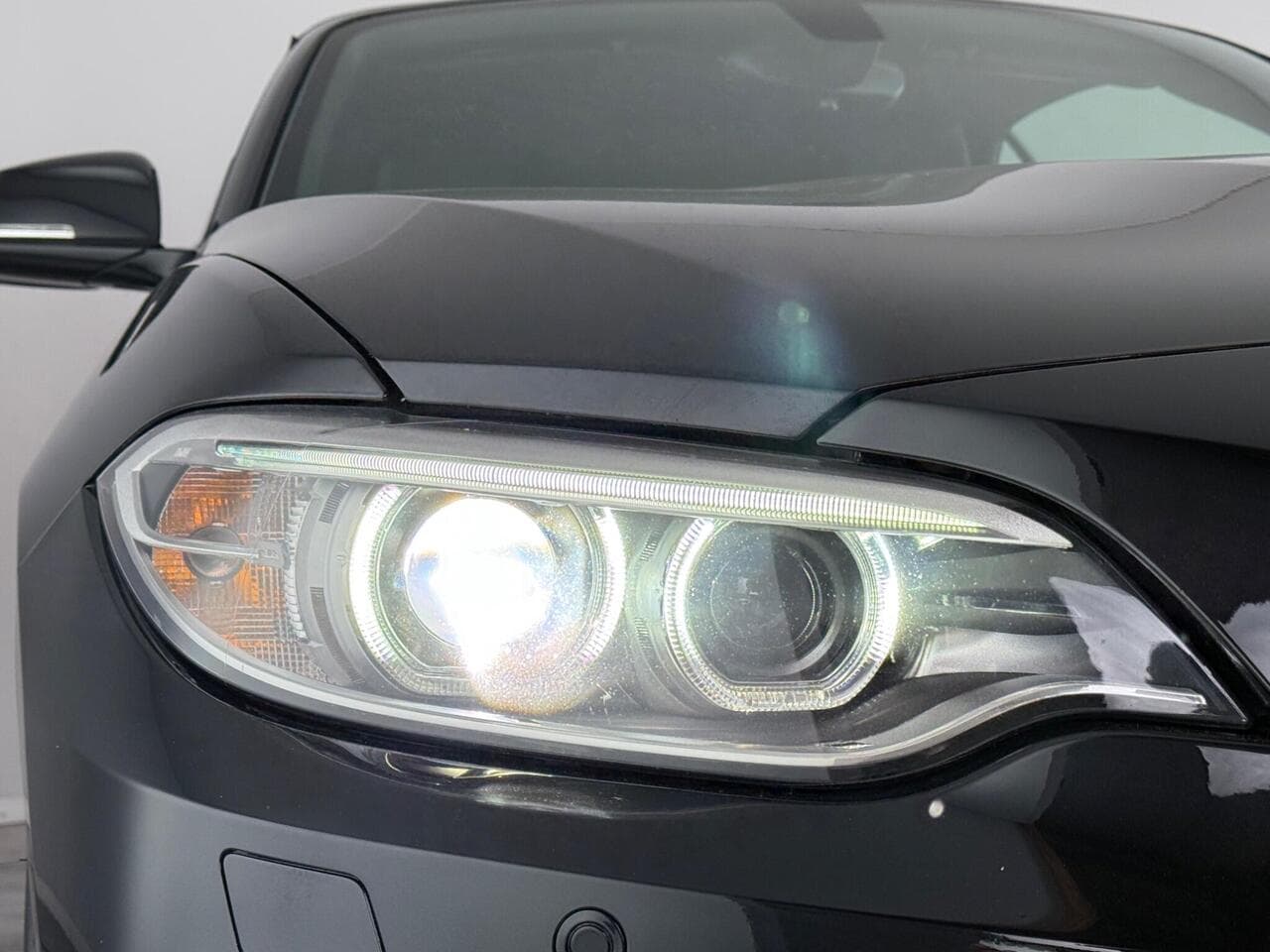 BMW 2 Series thumbnail Lights Front