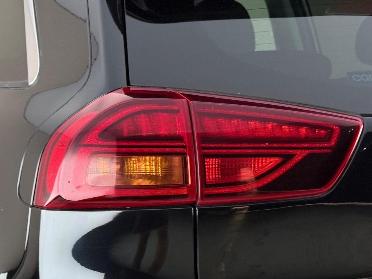Kia Niro thumbnail Lights Rear