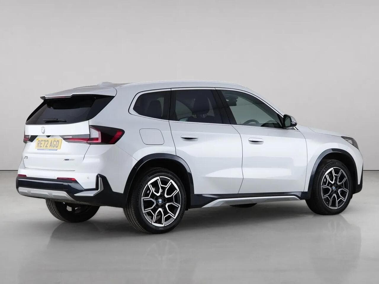 BMW X1 thumbnail Rear Right
