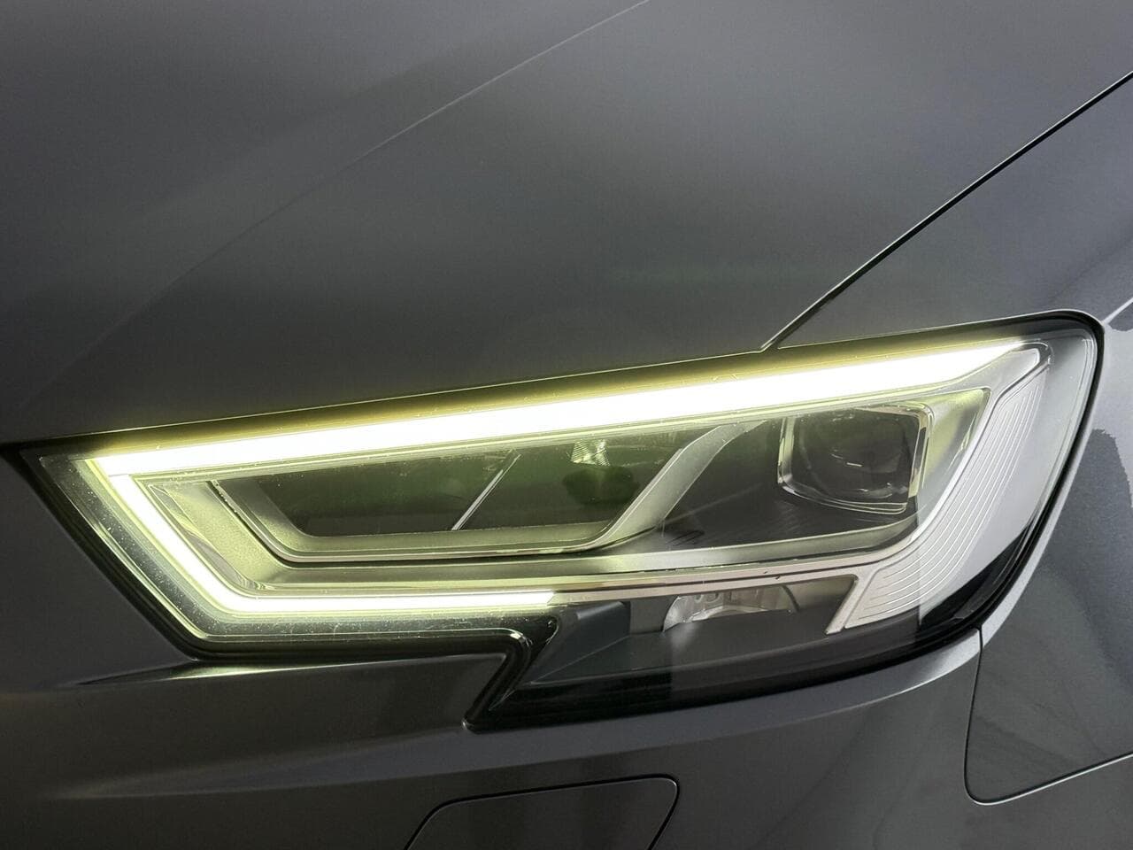 Audi A3 thumbnail Lights Front
