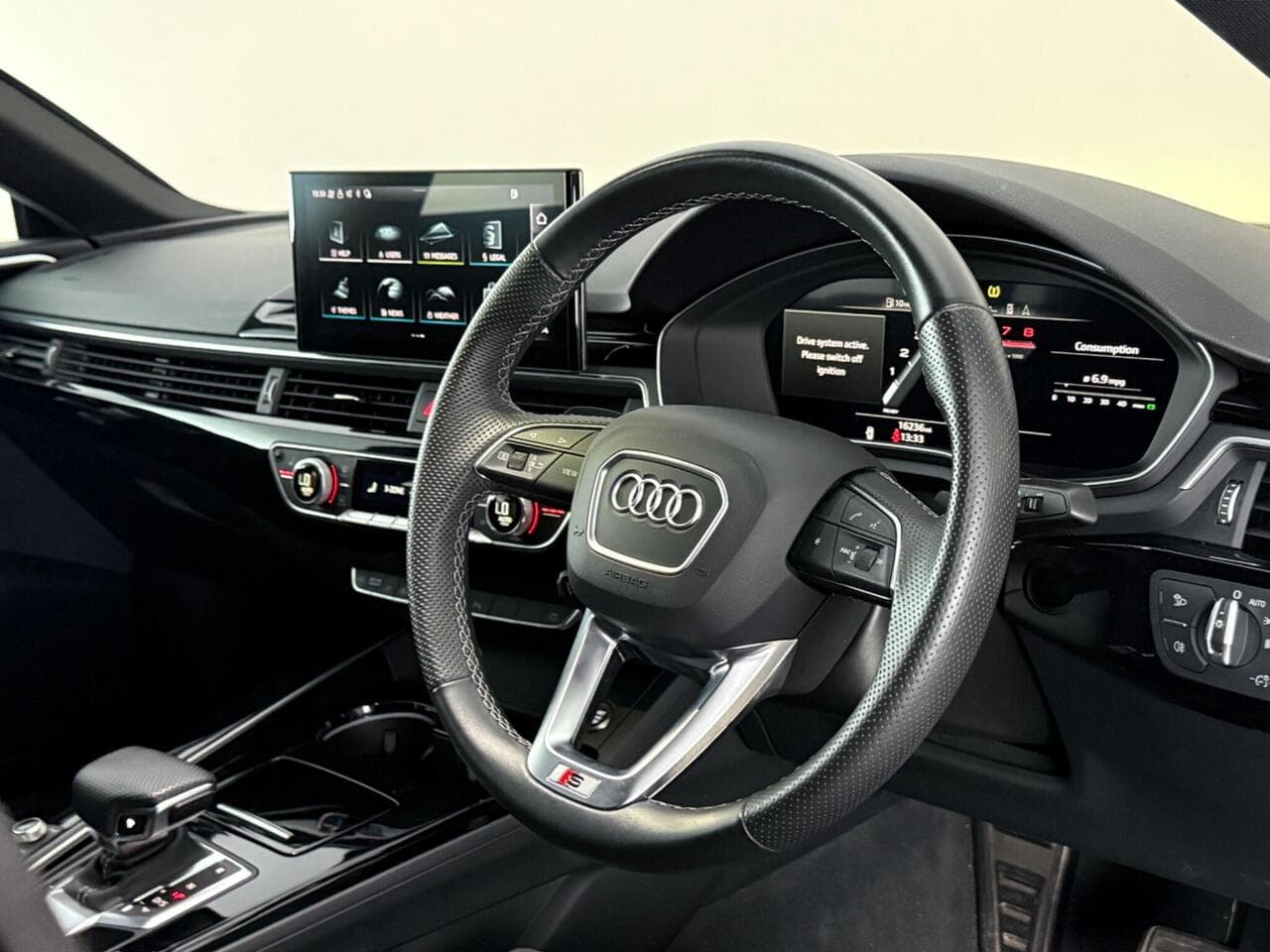 Audi A5 thumbnail Interior Front