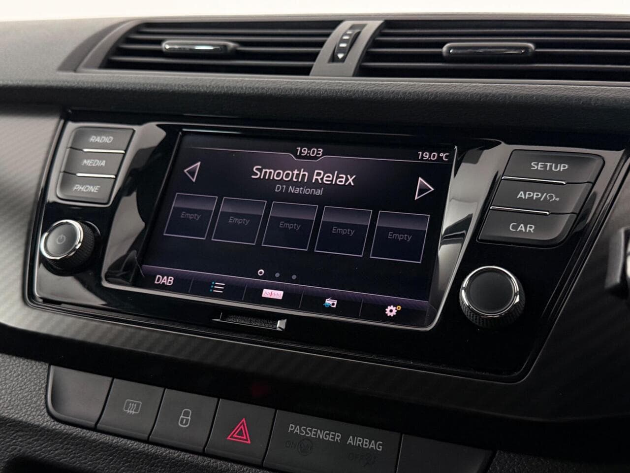 Skoda Fabia thumbnail Infotainment System