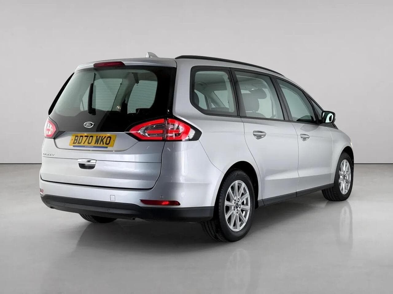 Ford Galaxy thumbnail Rear Right
