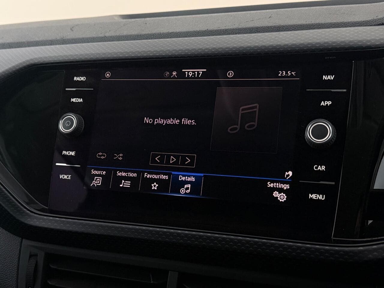 Volkswagen T-Cross thumbnail Infotainment System