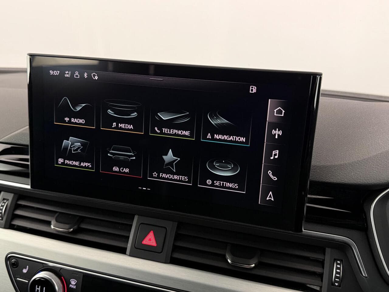 Audi A5 thumbnail Infotainment System