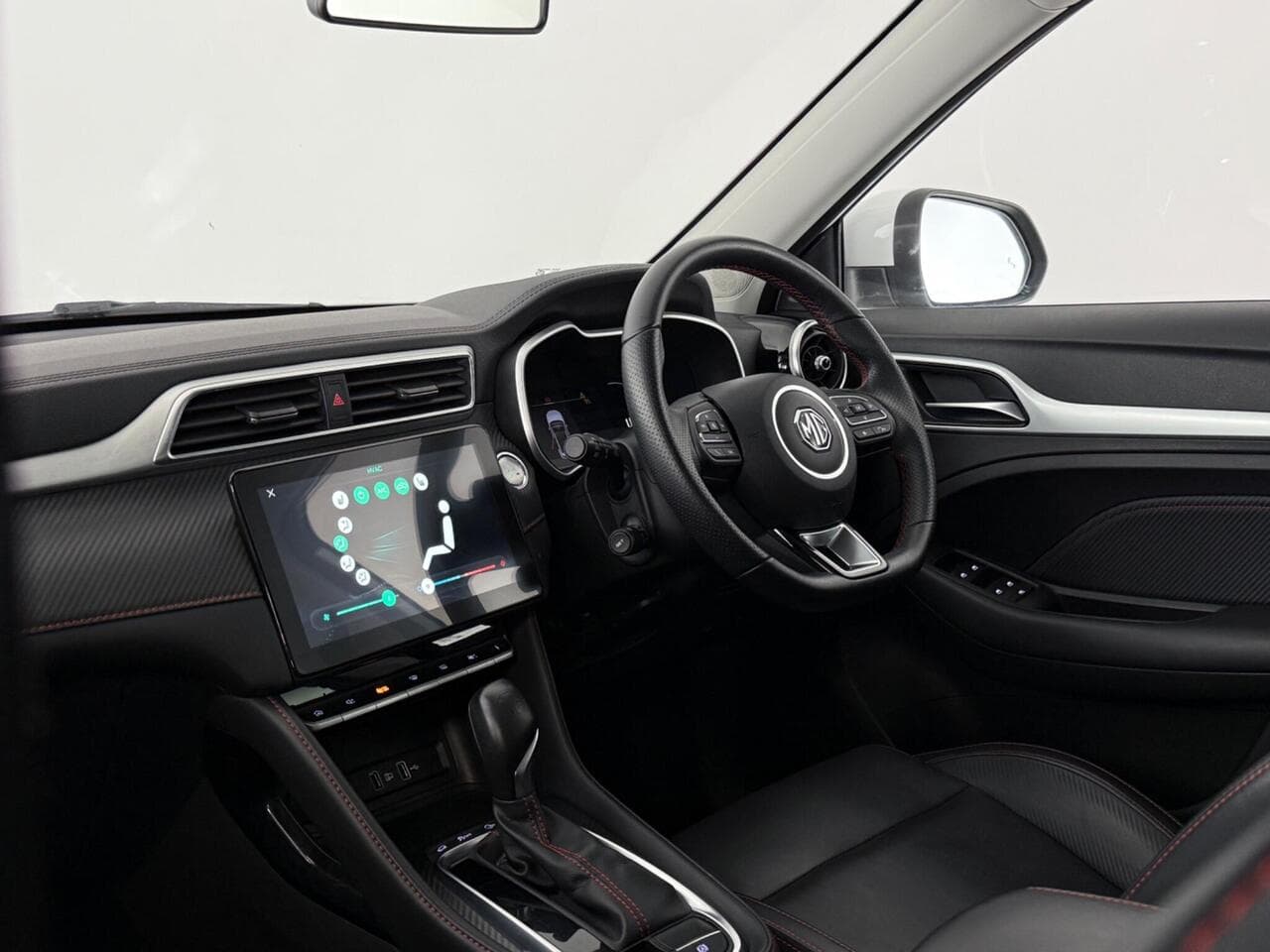 MG MG ZS thumbnail Interior Front