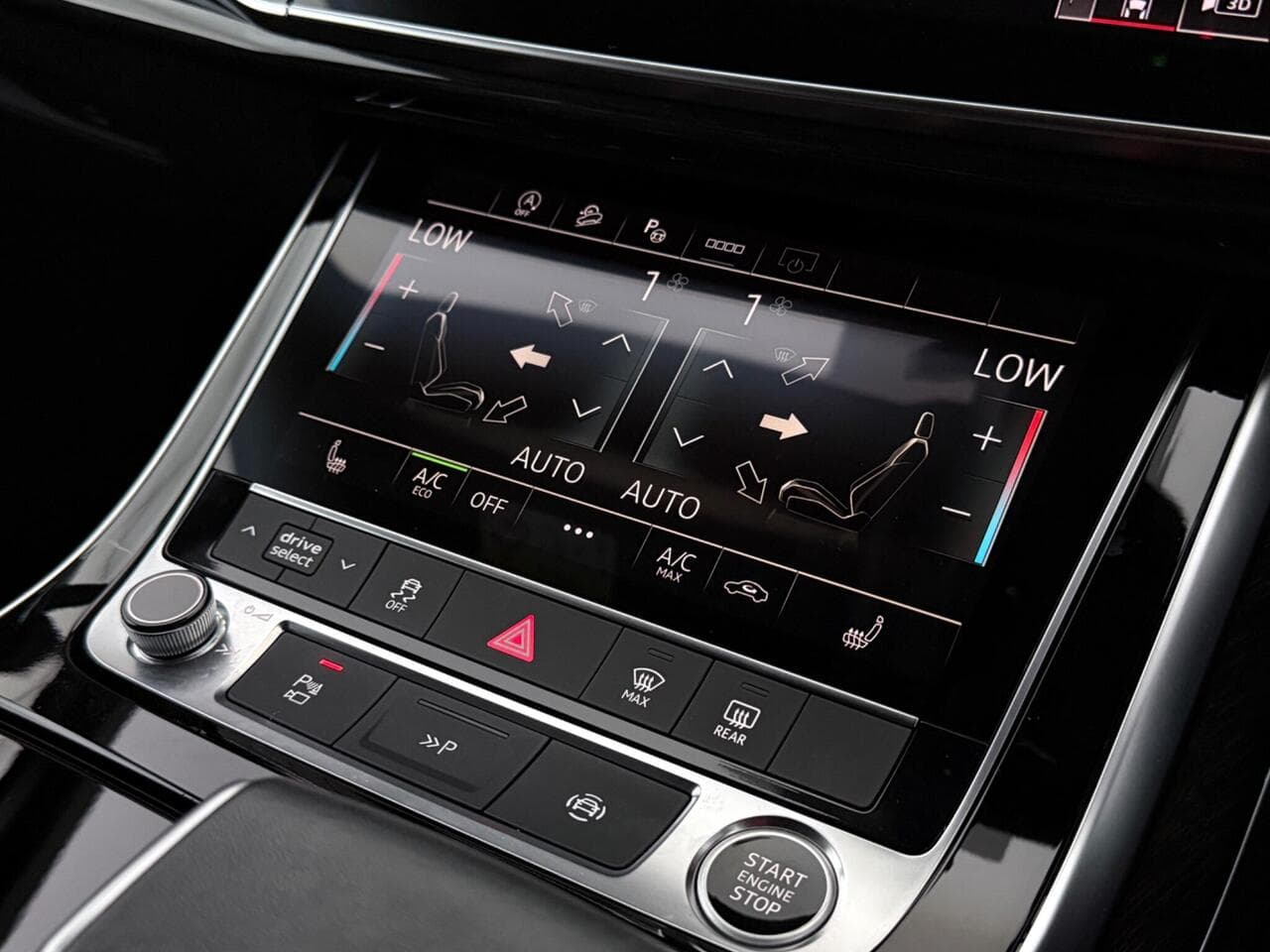 Audi Q7 thumbnail Infotainment System