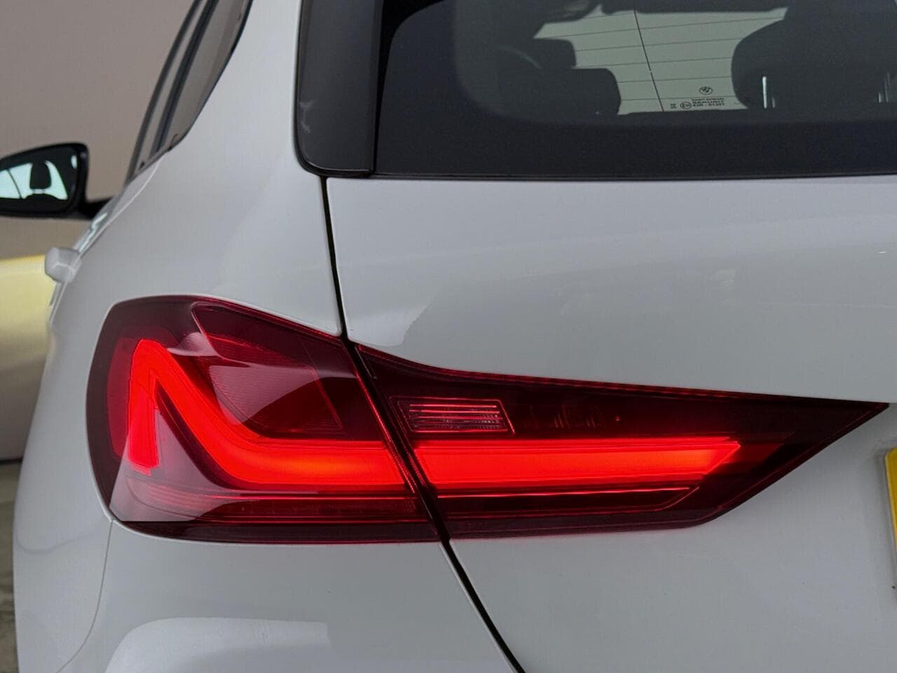 BMW 1 Series thumbnail Lights Rear