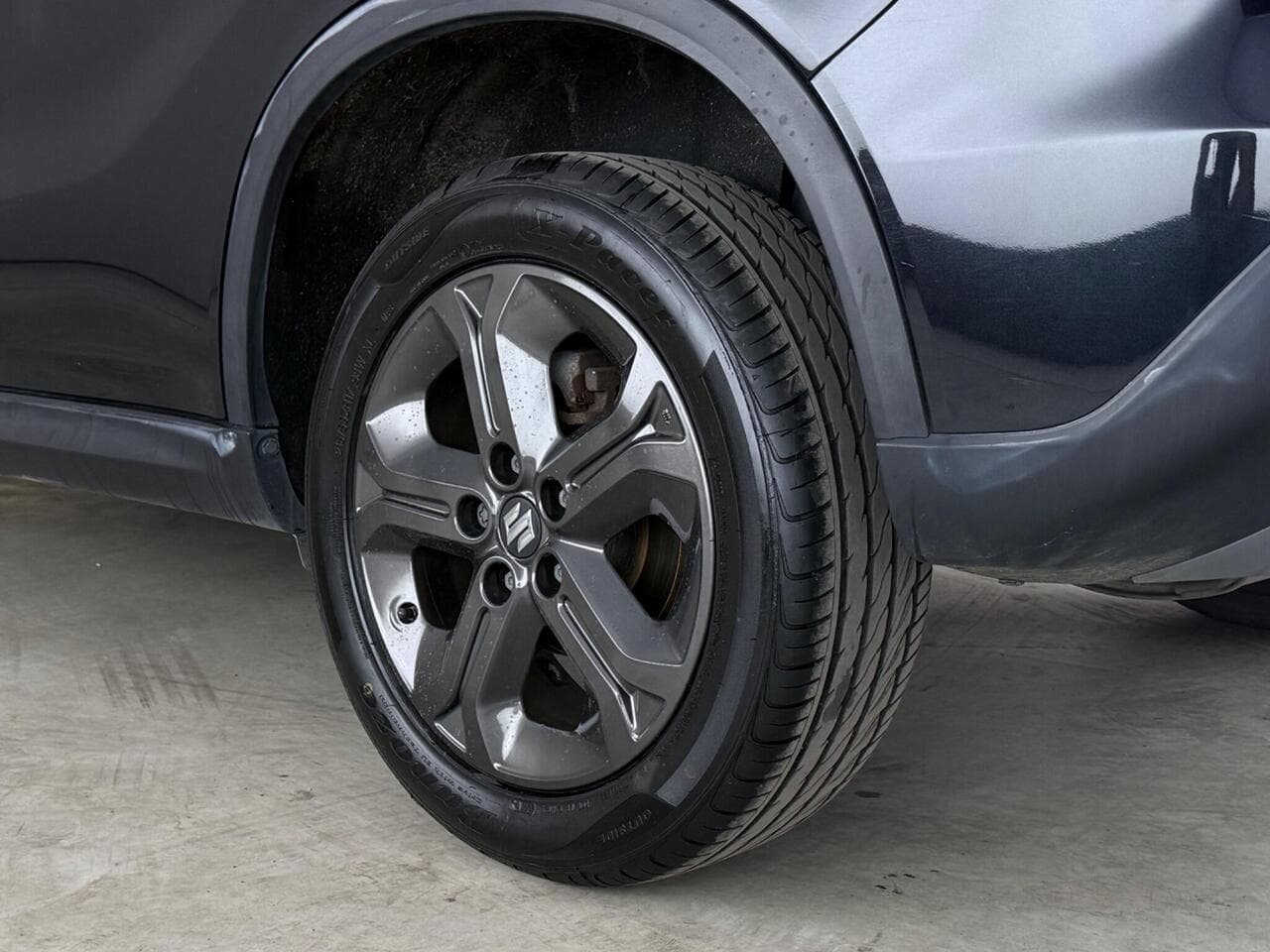 Suzuki Vitara thumbnail Wheel
