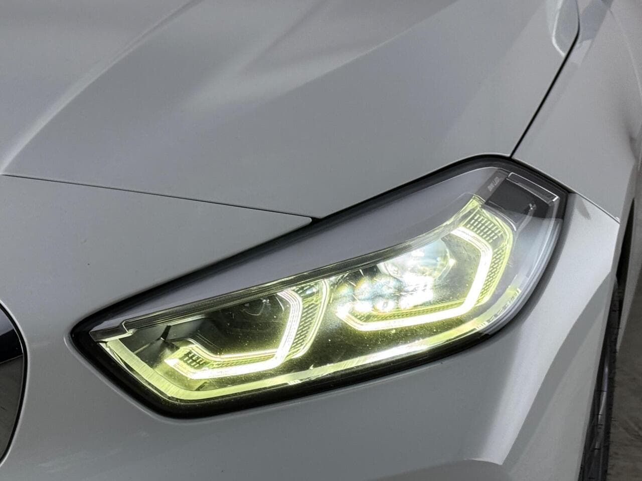 BMW 1 Series thumbnail Lights Front
