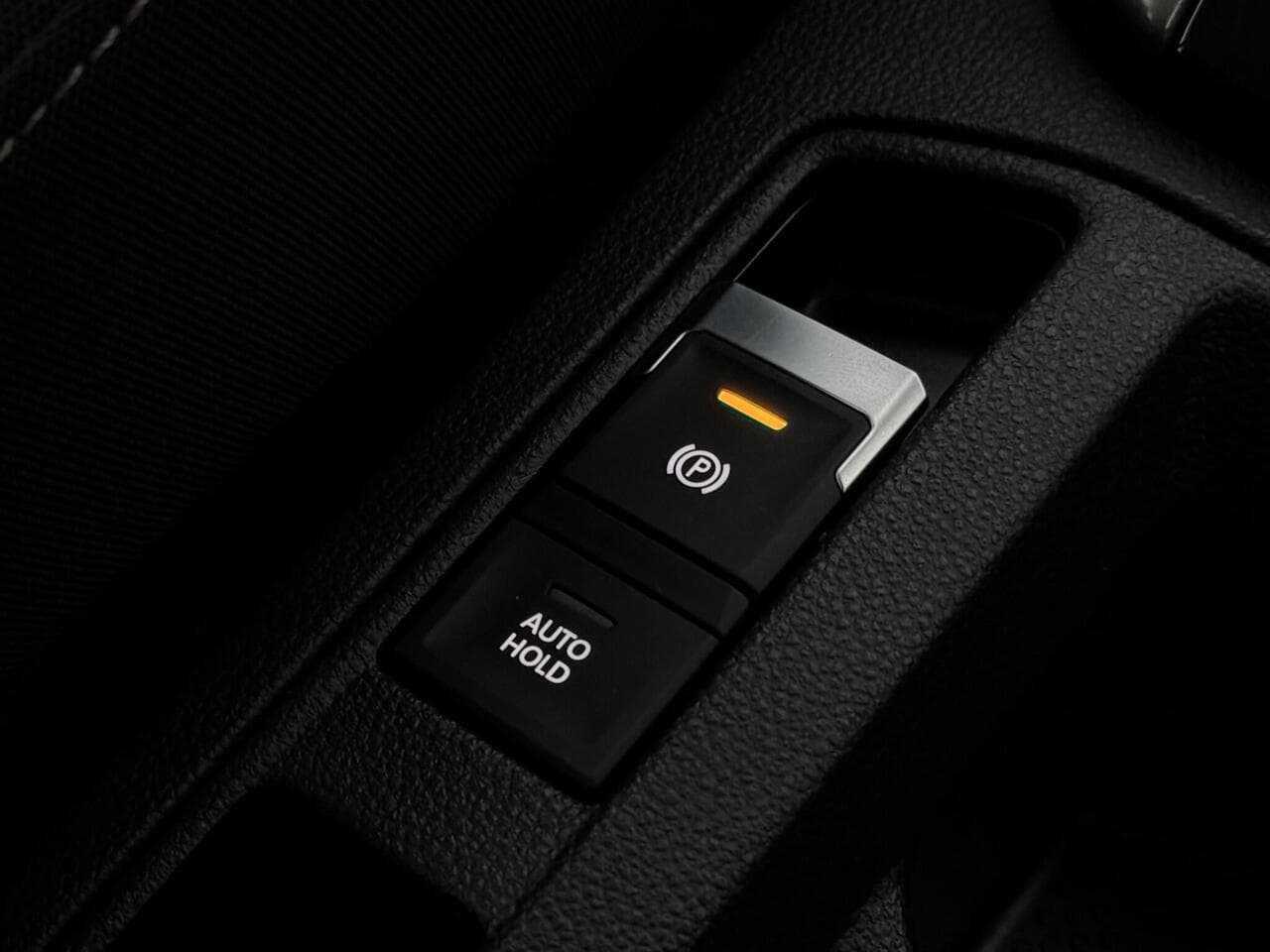 Volkswagen T-Roc thumbnail Misc Controls