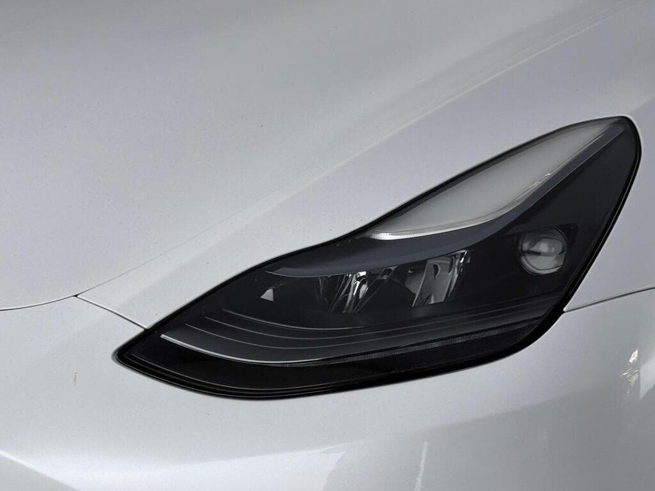 Tesla Model Y thumbnail Inconclusive