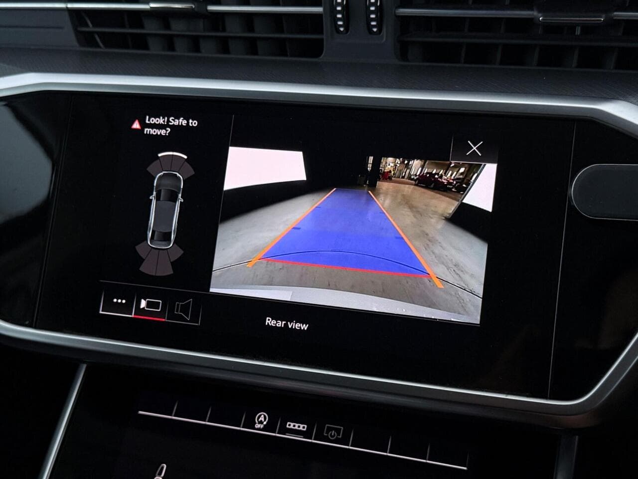 Audi A6 Saloon thumbnail Infotainment System