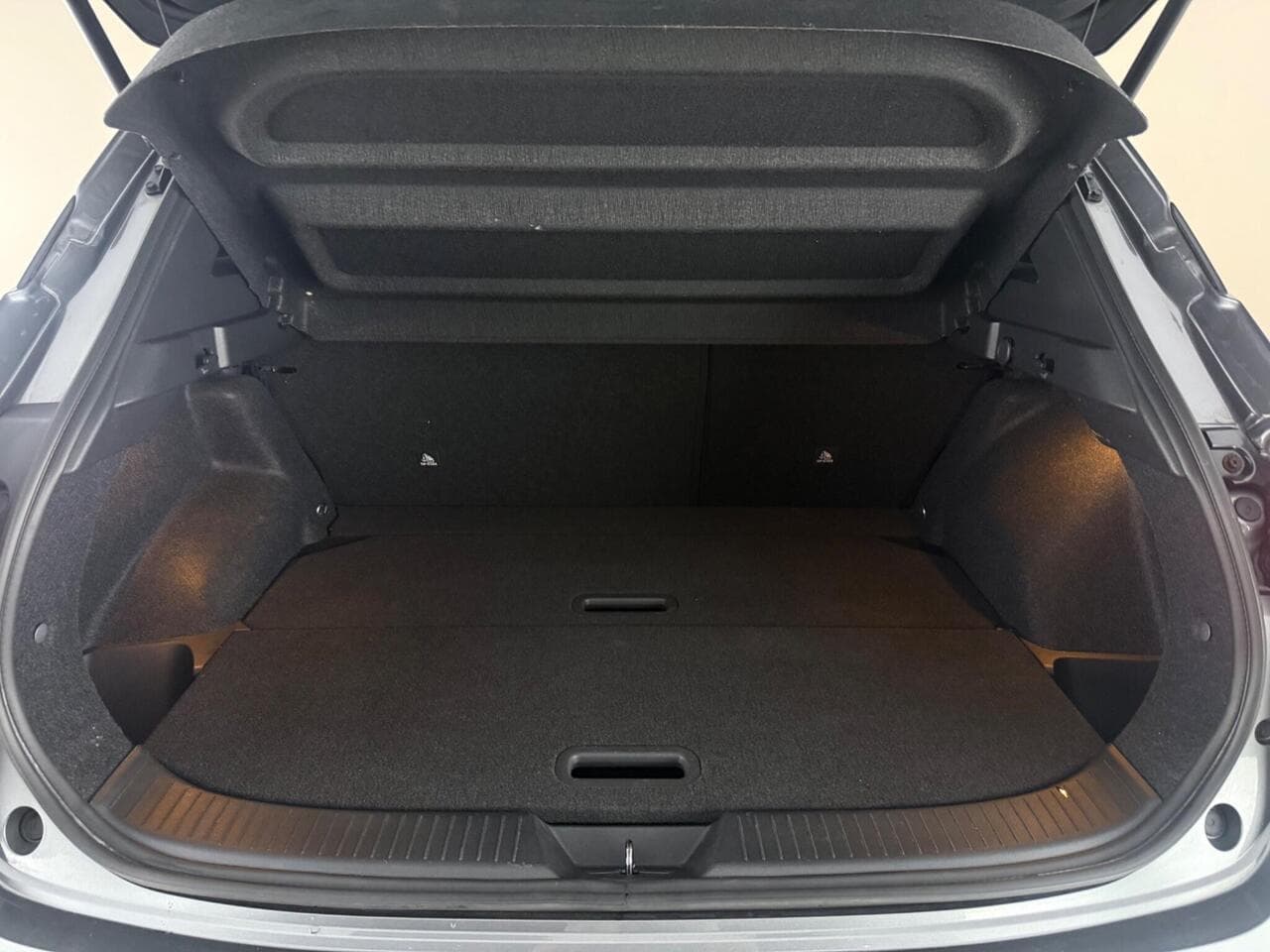 Nissan Qashqai thumbnail Boot