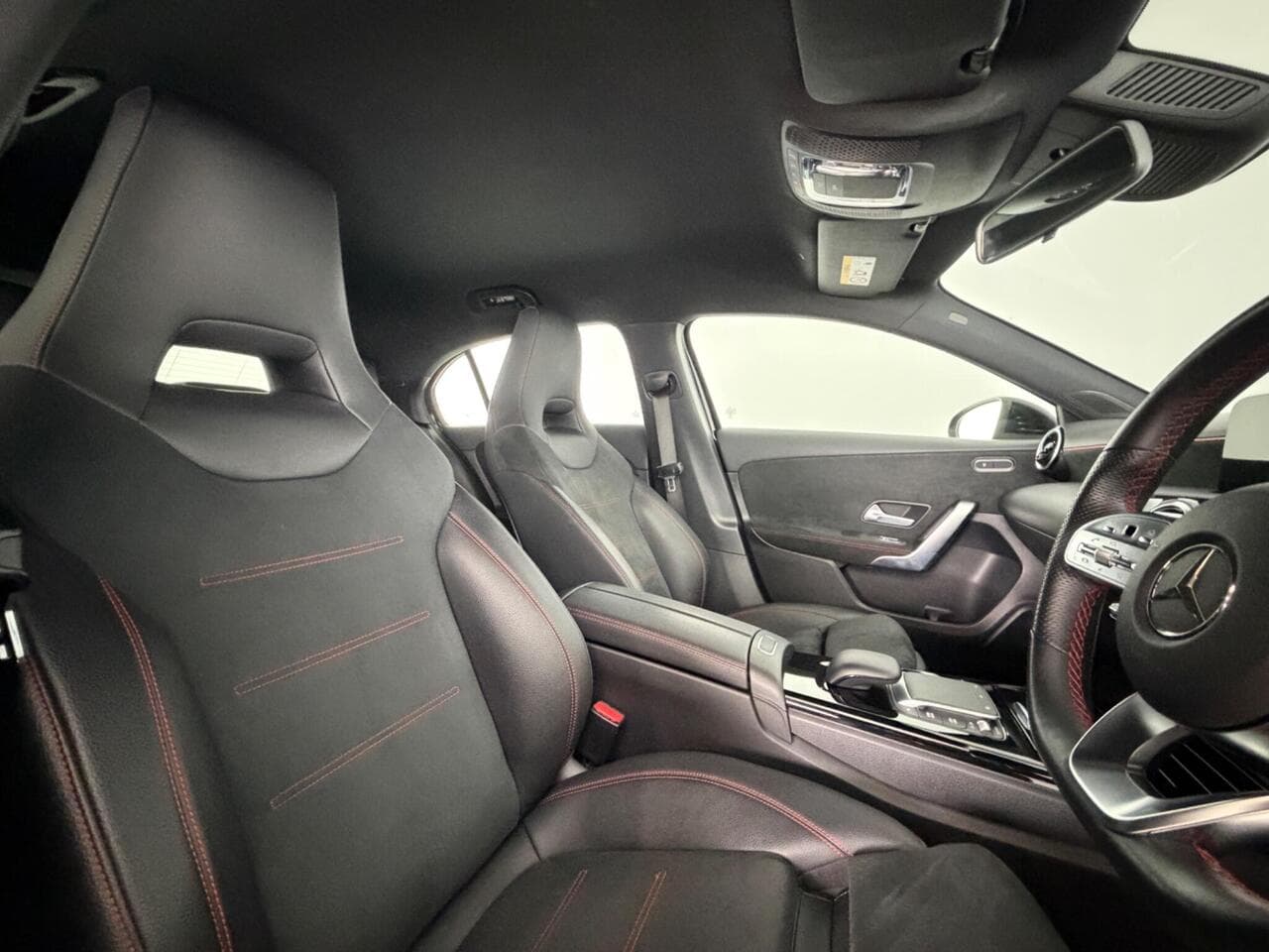 Mercedes-Benz A Class thumbnail Seat Driver