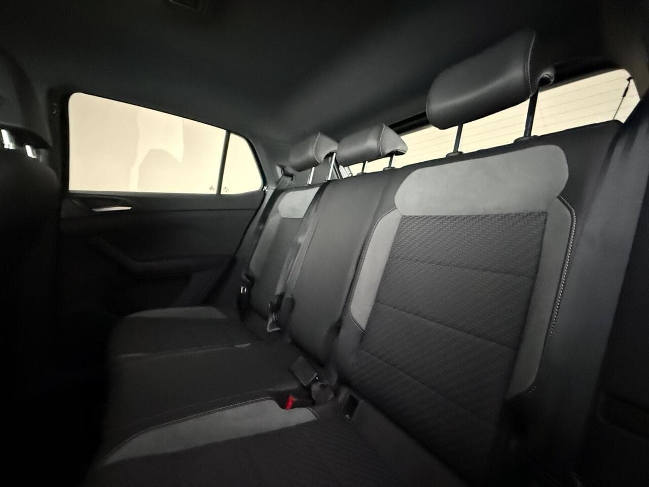 Volkswagen T-Cross thumbnail Seats Rear