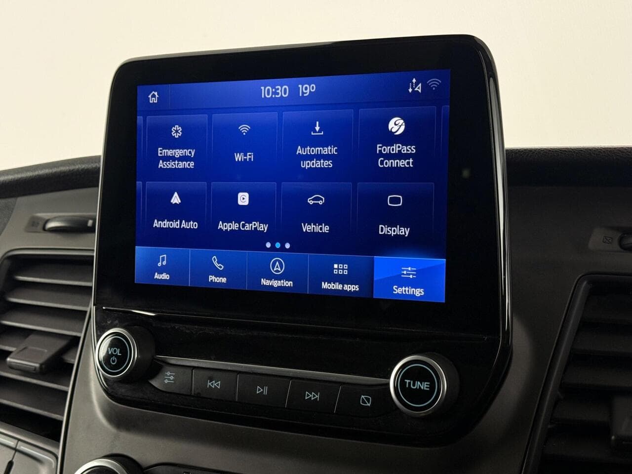 Ford Transit Custom thumbnail Infotainment System