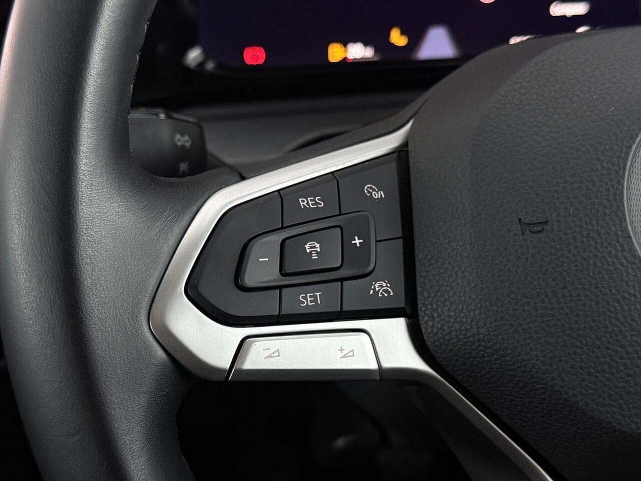 Volkswagen Golf thumbnail Misc Controls