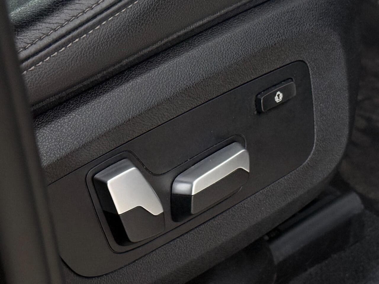 BMW X5 thumbnail Misc Controls