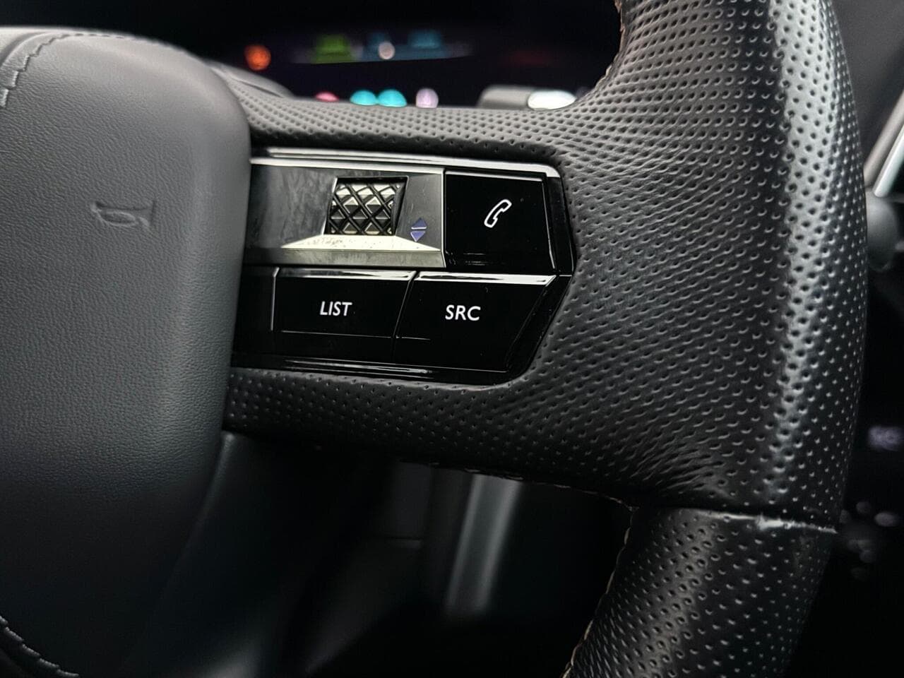 DS AUTOMOBILES DS 7 thumbnail Misc Controls