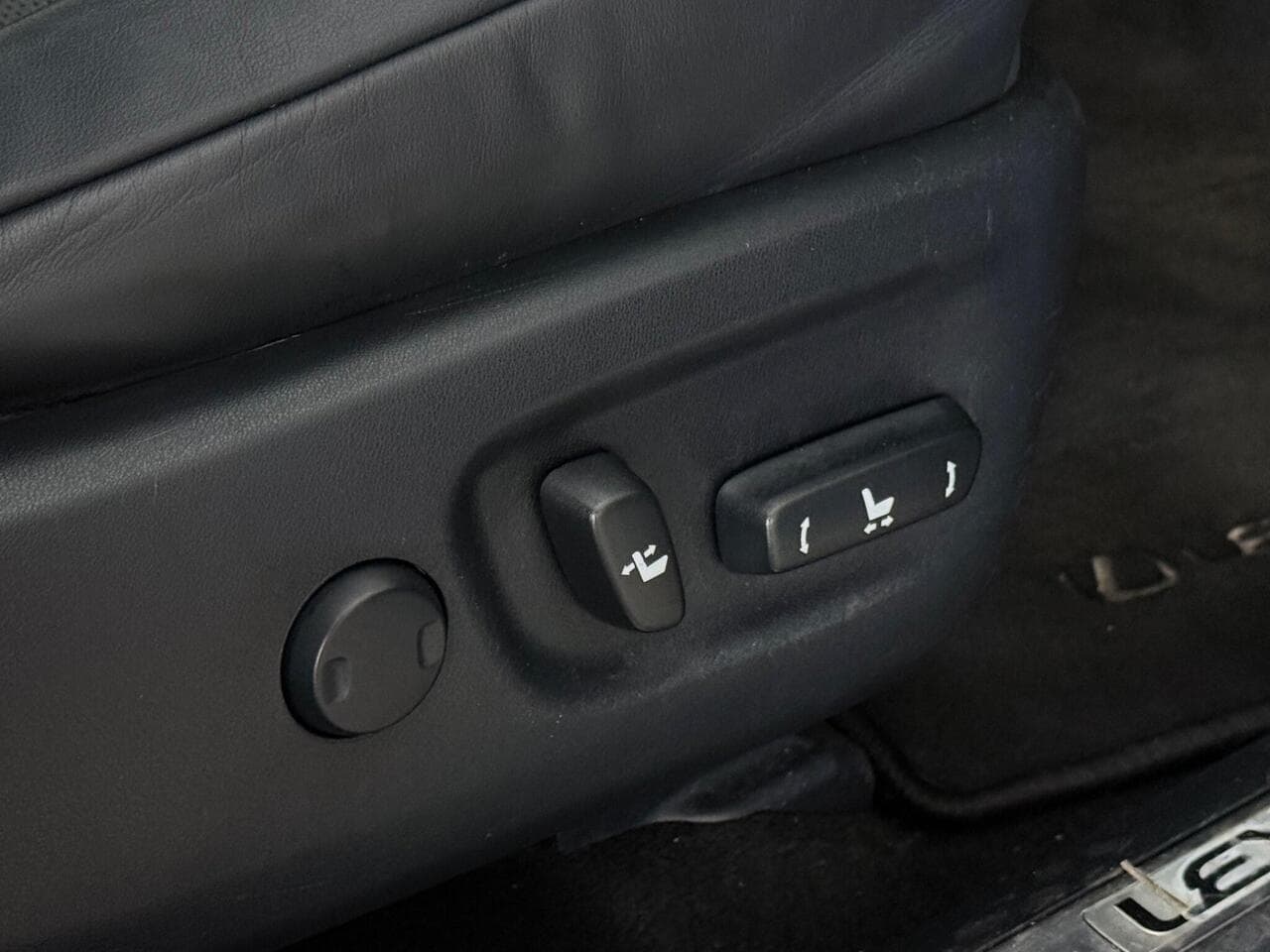 Lexus NX thumbnail Misc Controls