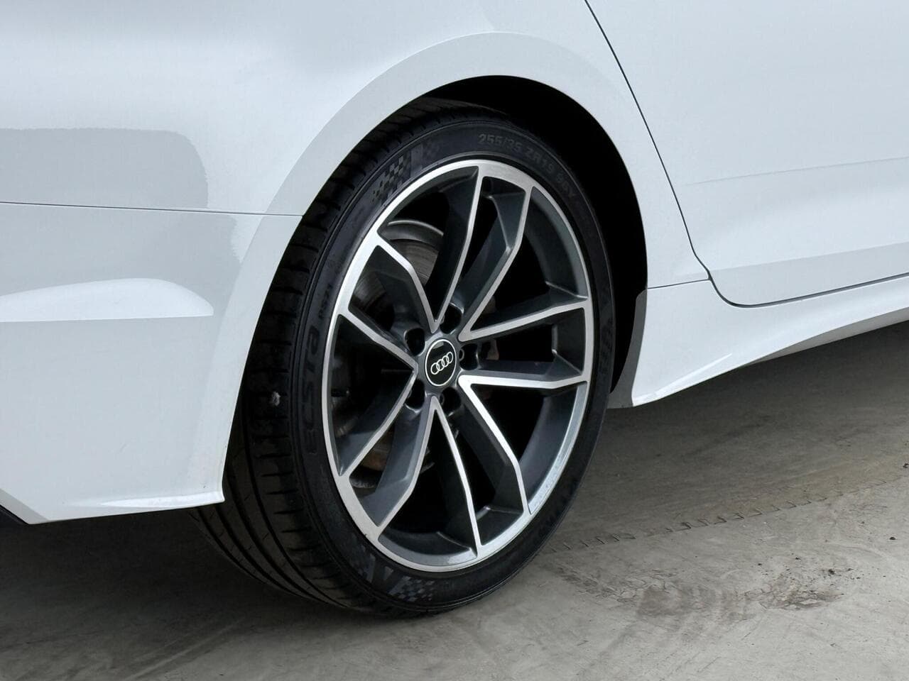 Audi A5 thumbnail Wheel