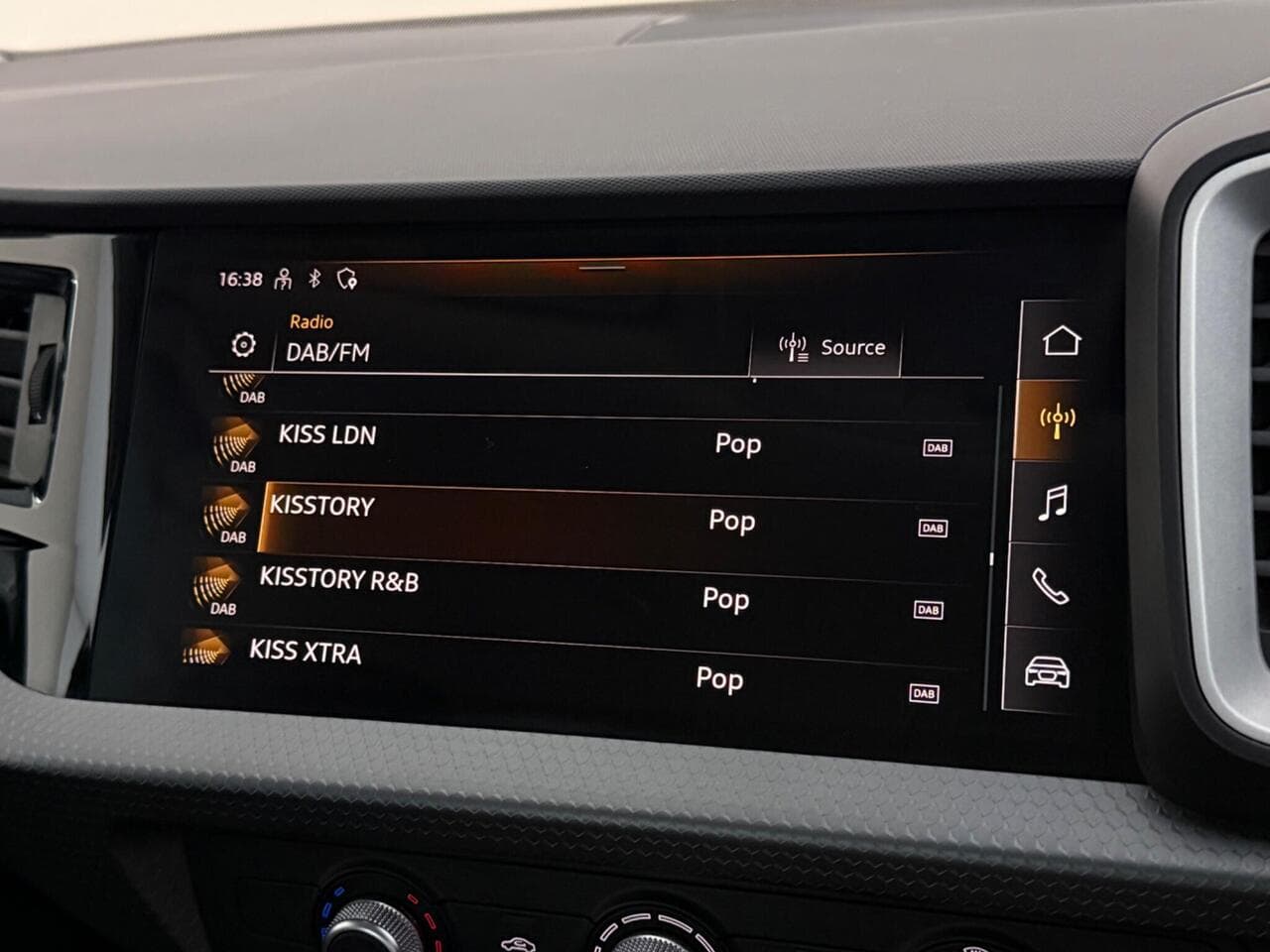 Audi A1 thumbnail Infotainment System