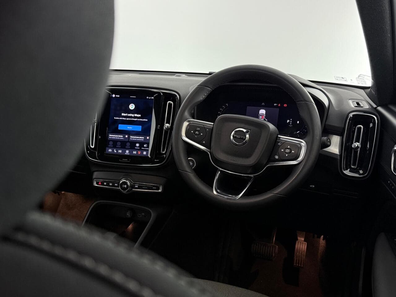 Volvo XC40 thumbnail Steering Wheel