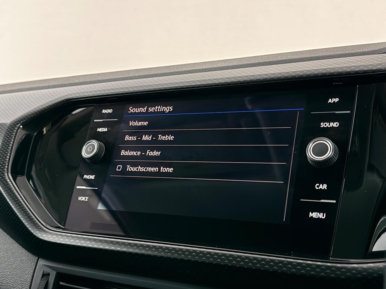 Volkswagen T-Cross thumbnail Infotainment System