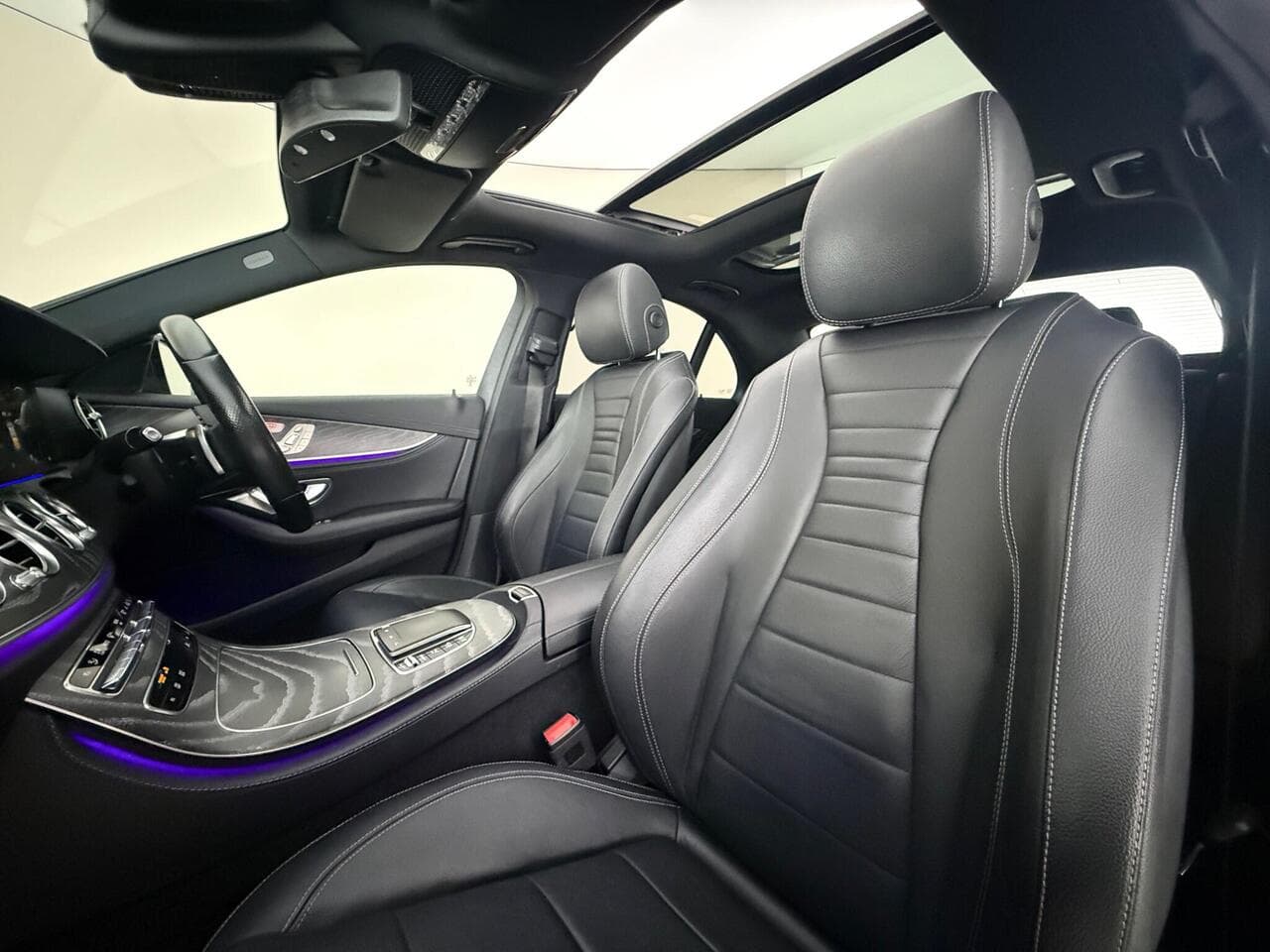 Mercedes-Benz E Class thumbnail Seat Front Passenger