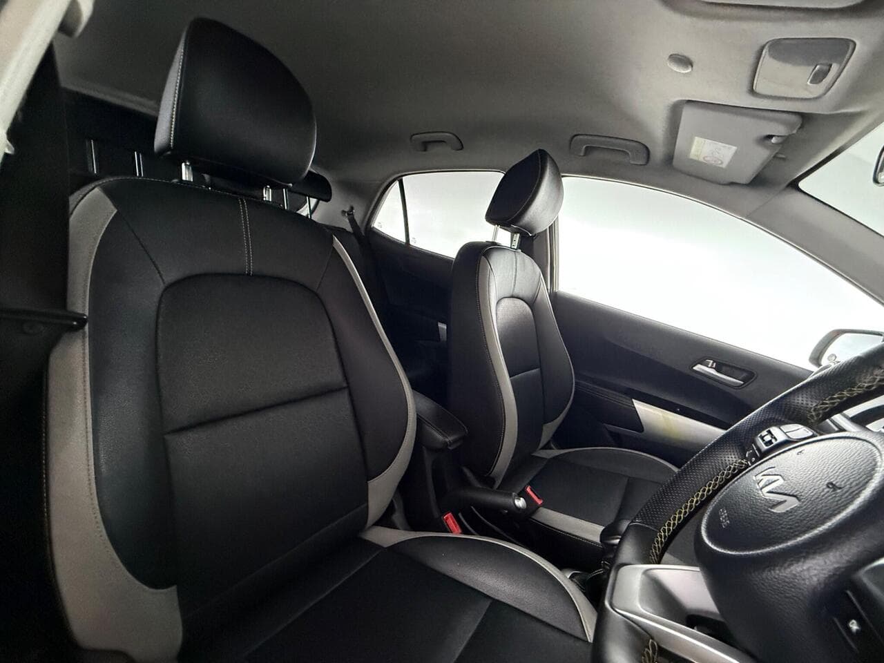 Kia Picanto thumbnail Seat Driver